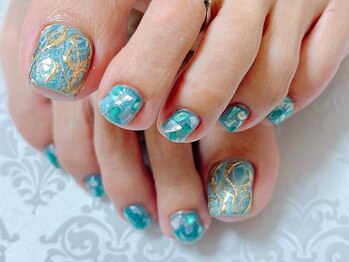 シェルフットネイル