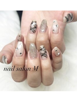 ネイルサロン M/持ち込みデザイン 8900円