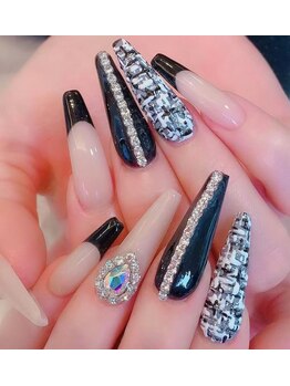 ビビアン(Vivian)の写真/不揃いな自爪も長さ出しでスラリと綺麗な女性らしい指先美人に♪周りと差がつくお手元に★当日予約大歓迎◎
