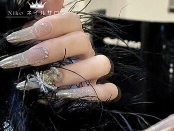 ニコ(Niko)/