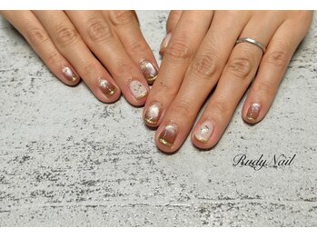 ルディーネイル(Rudy Nail)/