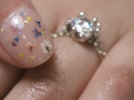 押し花ウェディングネイル