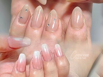 クレセント 船橋(Crescent)の写真/技術の差が出やすい「シンプルデザイン」はCrescent Eye&Nailへ☆スピーディーな施術と丁寧な接客が好評！