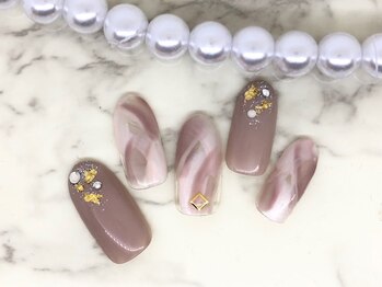 ココカラ(cocokara)/ニュアンス大人ネイル♪