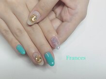 フランセス(Frances)/ブローチ　貝殻ネイル