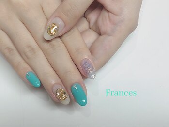 フランセス(Frances)/ブローチ　貝殻ネイル