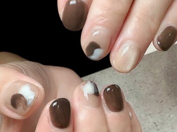 リュウ 銀座(lieu)/ニュアンスネイル
