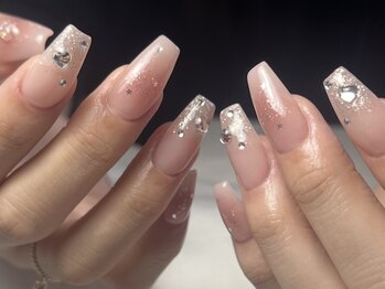 ライフ セカンド(LIFE2nd)の写真/【持ち込みデザイン可◎】憧れのスラっと伸びた美爪に大変身☆爪の形や長さを揃えて理想の指先に♪