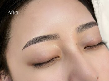 グロウ(glow)/眉毛スタイリング (After)