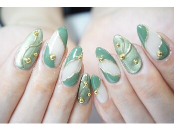 サロン デ ミランダ(Salon de Miranda)/