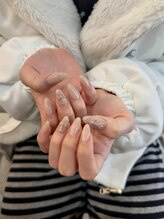 仕事も休日も完璧！好印象が続くシンプルネイル☆