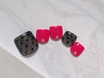 ルームヘアネイル 曙橋店(Room hair nail)/ドットフットネイル