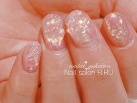 キラキラピンクニュアンスネイル