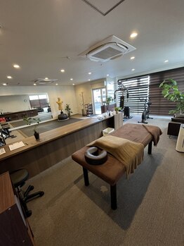 ロータス(LOTUS)の写真/【ボディケア×トレーニングセット90分¥5,500】整体×トレーニングで健康的な身体へと導きます★
