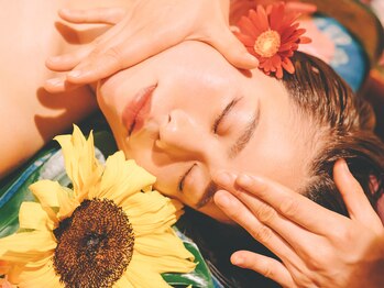 アーユルヴェーダサロン ナチュラルハーブス 梅田店(Natural Herbs)/韓国式コルギで劇的小顔へ