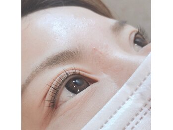 リノ(un Lino)/ラッシュリフト