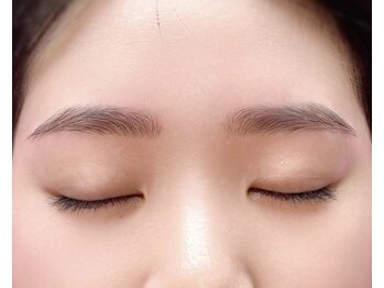 デア(DEA)の写真/垢抜ける秘密は眉にあり！自分の眉が好きになる、骨格と毛流れを活かしたデザイン◎
