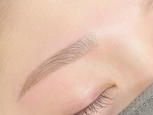 アンフルール アイ(Un Fleur eye)