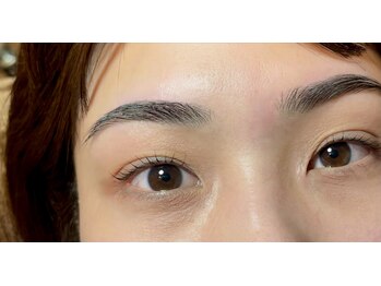 アイラッシュ アイビー(Ivy)/