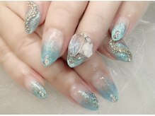 アリイネイルズ(ALII Nails)/ビジューネイル