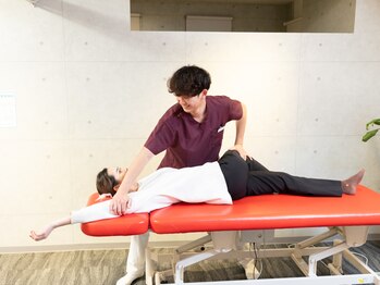 リボーンボディラボの写真/【肋骨締め×姿勢矯正】開いた肋骨を締めクビレ＆猫背改善＆美脚◎産後の方も大歓迎◎