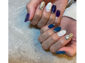 ネイルサロンファストネイルプラス 新宿店(FAST NAIL PLUS)/【夏ネイル2021】ミラー