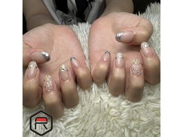 キラキラネイル