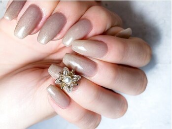 ラフィーナ(RAFFINA)/