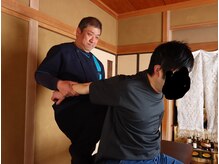 MMKカイロプラクティック 大分/猫背や巻き肩の矯正