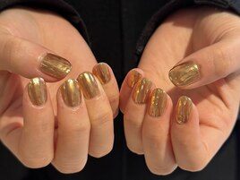 ゴールドネイル　担当:高橋