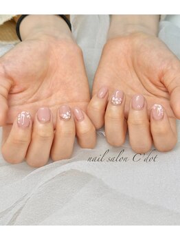 シードット(Cdot)/お花ネイル