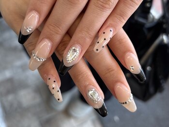 ベレッツァ 折尾店(Bellezza)/ドット・フレンチネイル