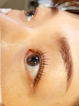 ガーランド オブ テイスティ(garland of Tasty)/ナチュラル美まつ毛