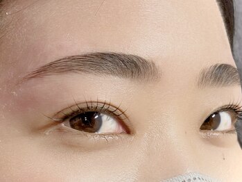 スピカプラス(Spica+)の写真/マスク映え/すっぴん映え/時短に◎【ラッシュリフト+ハリウッドブロウリフト】死角なしのナチュラル美人に!