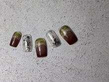 レアバイシェリエ(le'a by She'rie)/