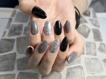 ネイル マックスケリー 神戸(MAXKELLY)/★オフ無料◎単色塗り・グラデ