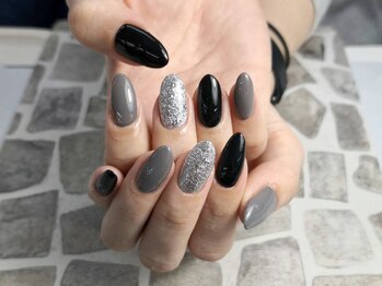 ネイル マックスケリー 神戸(MAXKELLY)/★オフ無料◎単色塗り・グラデ