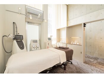 ラボーテ 名古屋店(La voute)