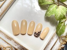 ユウコネイルズアンドエステティック ラ デェス(Yuko Nails & Esthetic La Deesse)/シルバーコース（定額制）¥6500