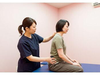 骨盤ダイエット専門サロン【骨盤ちゃん】ガーデン前橋店/猫背改善集中コース