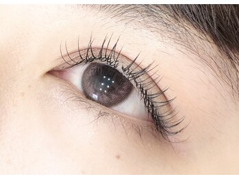 アネモネ(ANEMONE)の写真/従来のまつエクより持続力がアップ！LEDエクステ、ダブルフラットラッシュでキープ力重視の方にオススメ☆