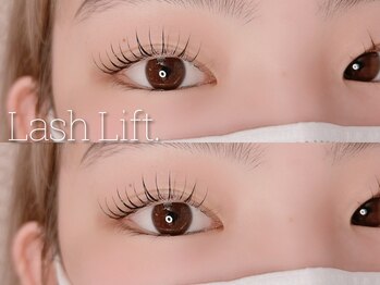 クラルテ アイラッシュ(Clarte Eyelash)の写真/圧倒的キープ力でリピーター多数!大人気フラットラッシュやボリュームラッシュで理想の仕上がりを体験★