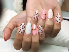キュートなヒョウ柄