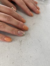 アンバー(Amber)/オレンジ×シンプルアート☆