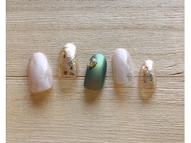 マットグリーン