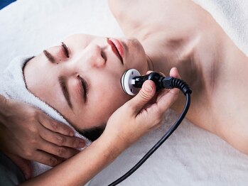 オシュン 北九州(Oshun)の写真/【美肌管理】コスパ・タイパ◎たった30分で小顔＋美肌ケア ￥11,000円 → 9,900円（２回/月）