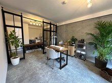 ビーアオヤマ(B AOYAMA)/内観