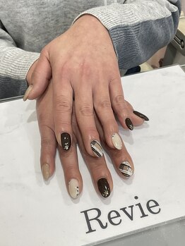 レビー(Revie)/チョコレート