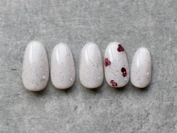 ヒアリ(HERE'Re)/4月新作《定額シンプル》