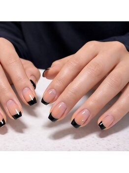 B-styleの写真/【大人上品ネイル】オフィスでも浮かない絶妙カラーが豊富☆爪を削らない施術で自爪をいたわり美しく◎